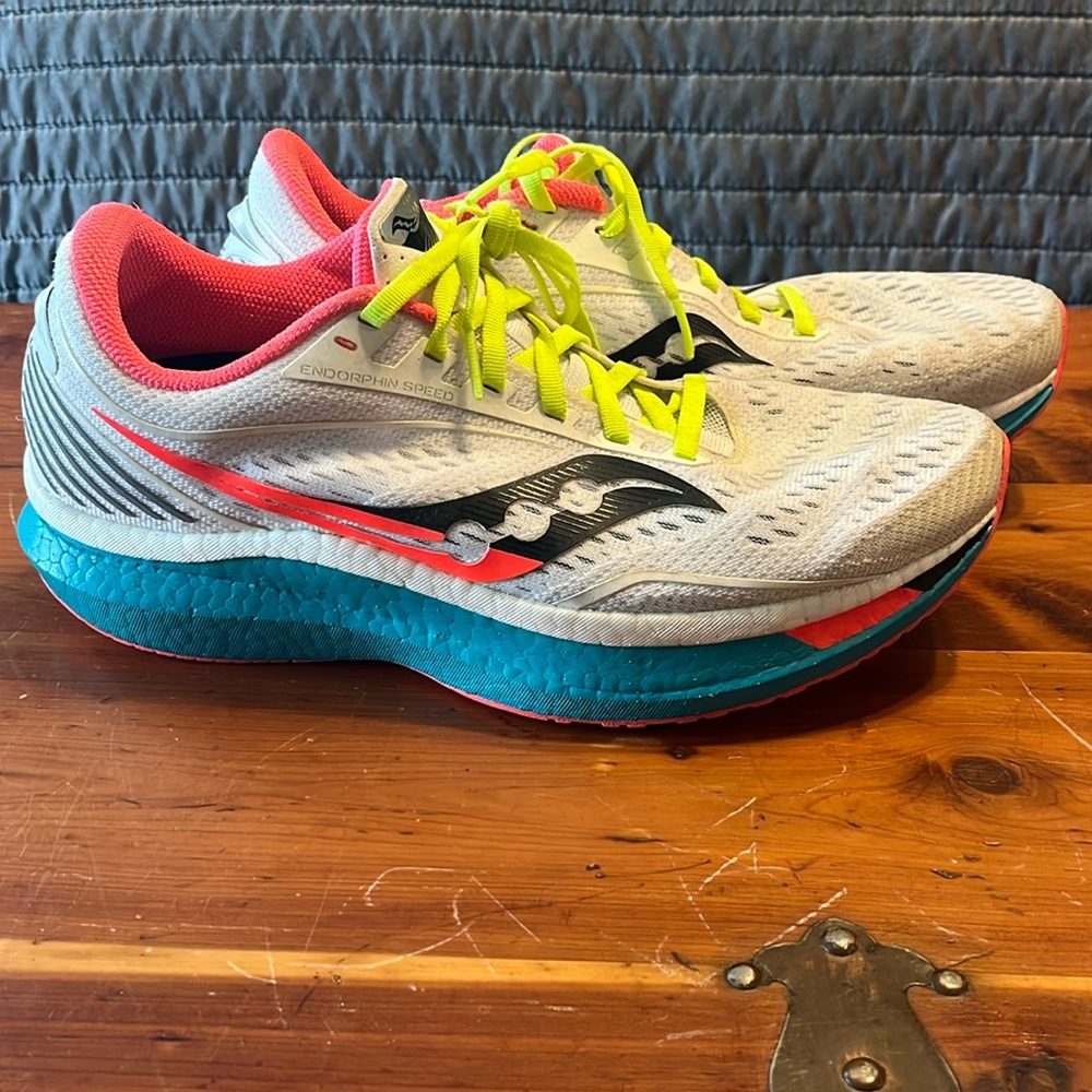 Saucony Endorphin